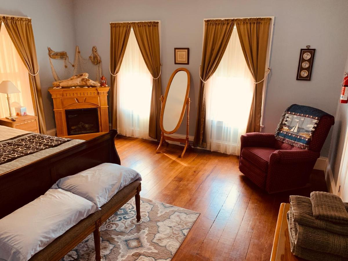 Centennial Inn Bed & Breakfast Conneaut Exteriör bild
