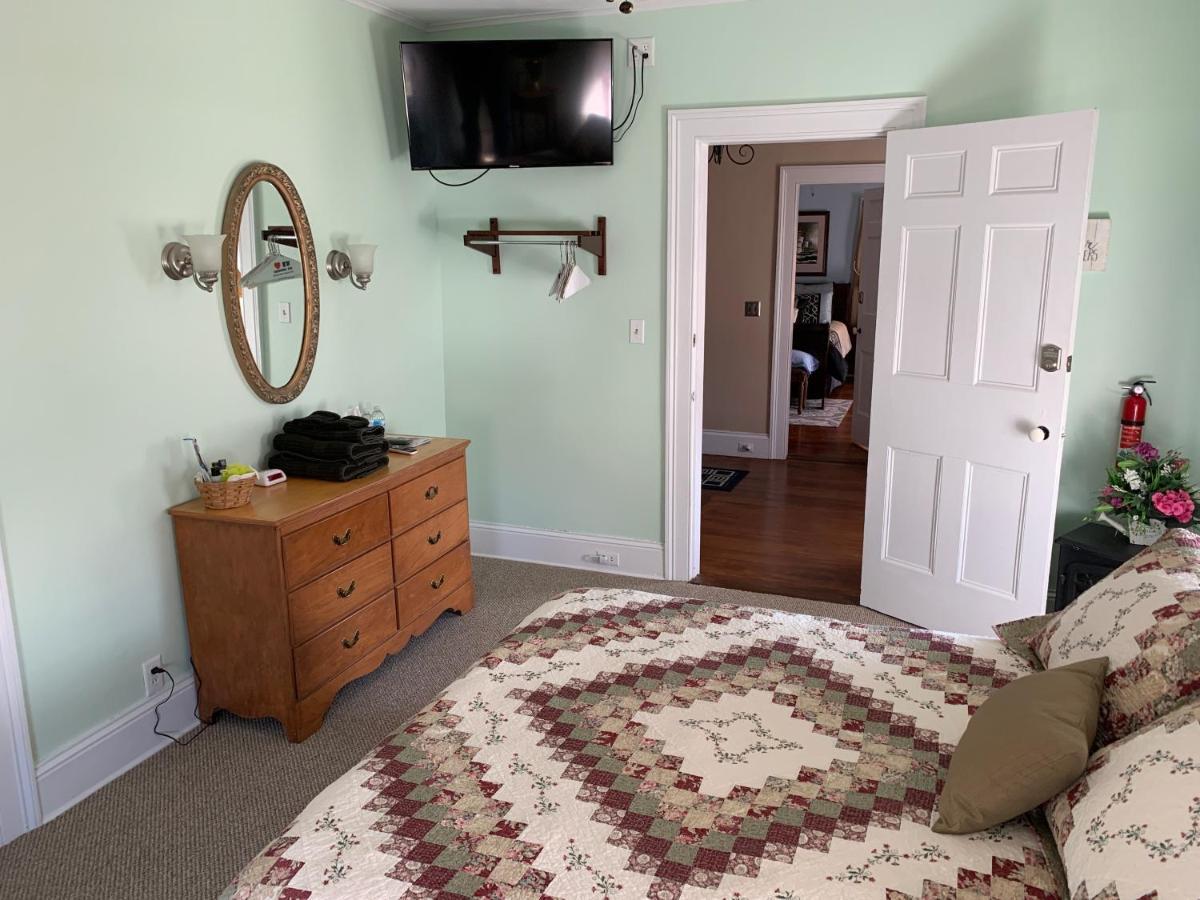 Centennial Inn Bed & Breakfast Conneaut Exteriör bild