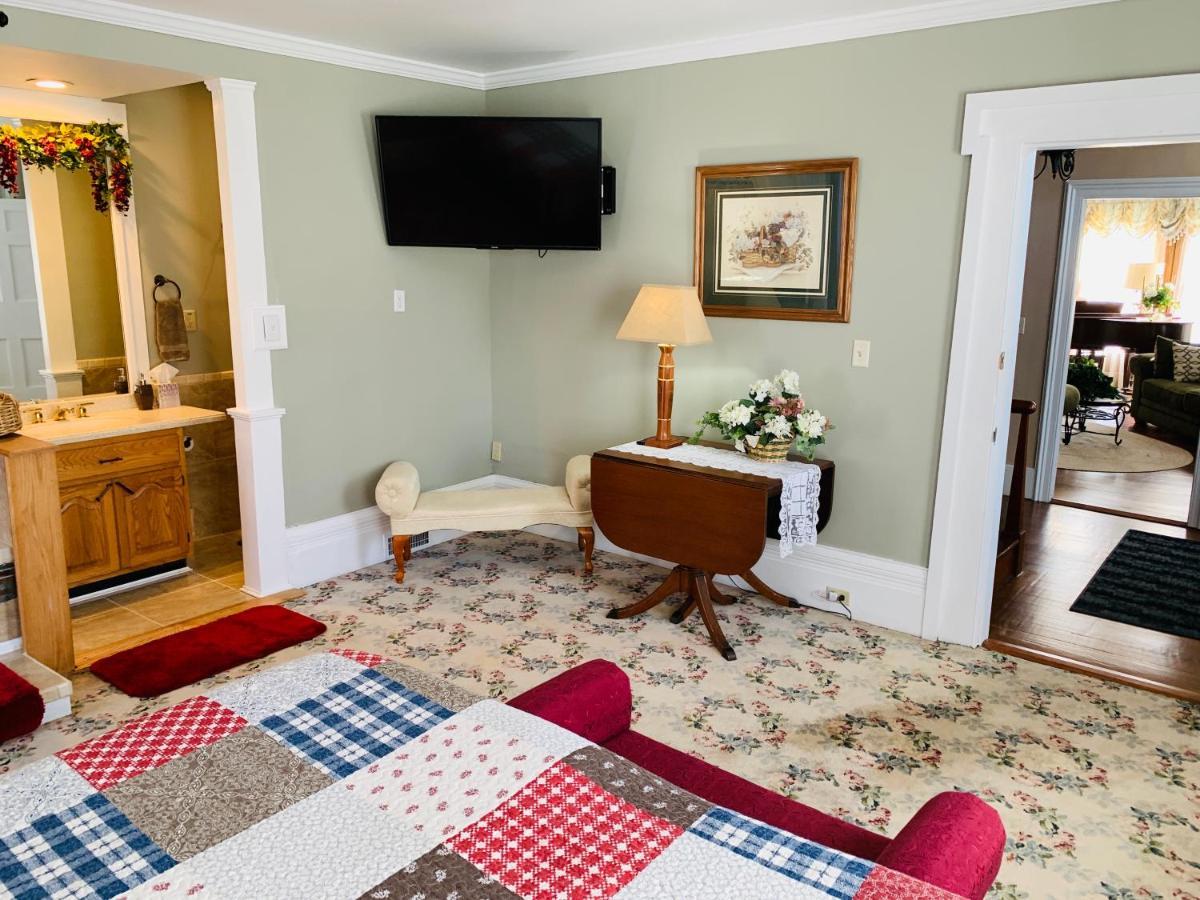 Centennial Inn Bed & Breakfast Conneaut Exteriör bild