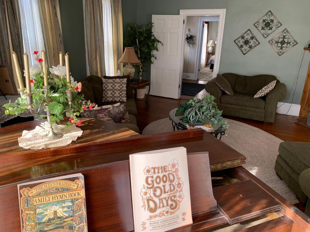 Centennial Inn Bed & Breakfast Conneaut Exteriör bild