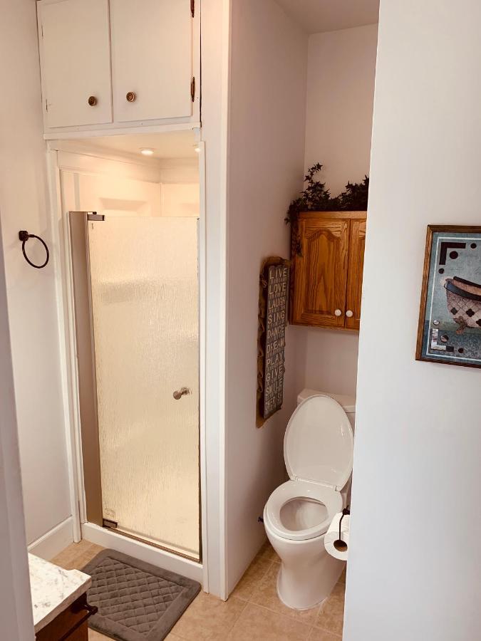 Centennial Inn Bed & Breakfast Conneaut Exteriör bild