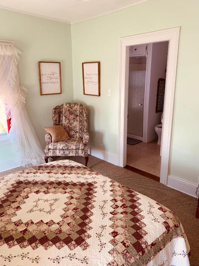 Centennial Inn Bed & Breakfast Conneaut Exteriör bild
